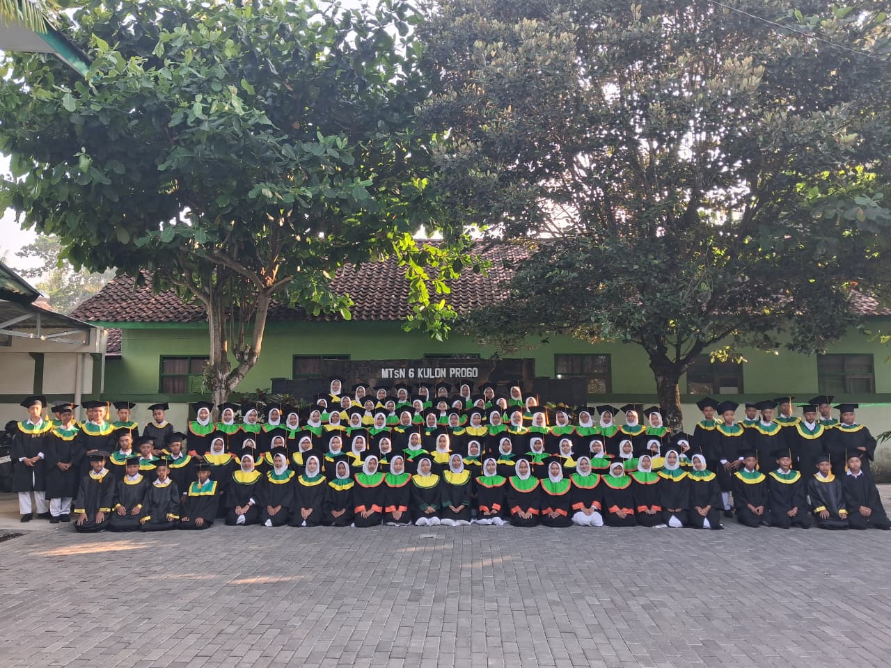 MTsN 6 Kulon Progo Kukuhkan 101 Wisudawan Tahfidz